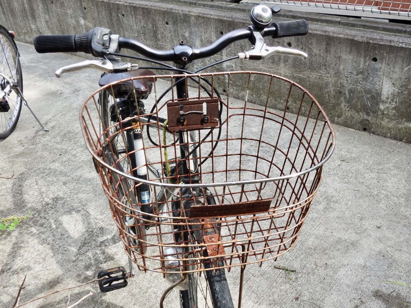 自転車 カゴ サビ 落とし